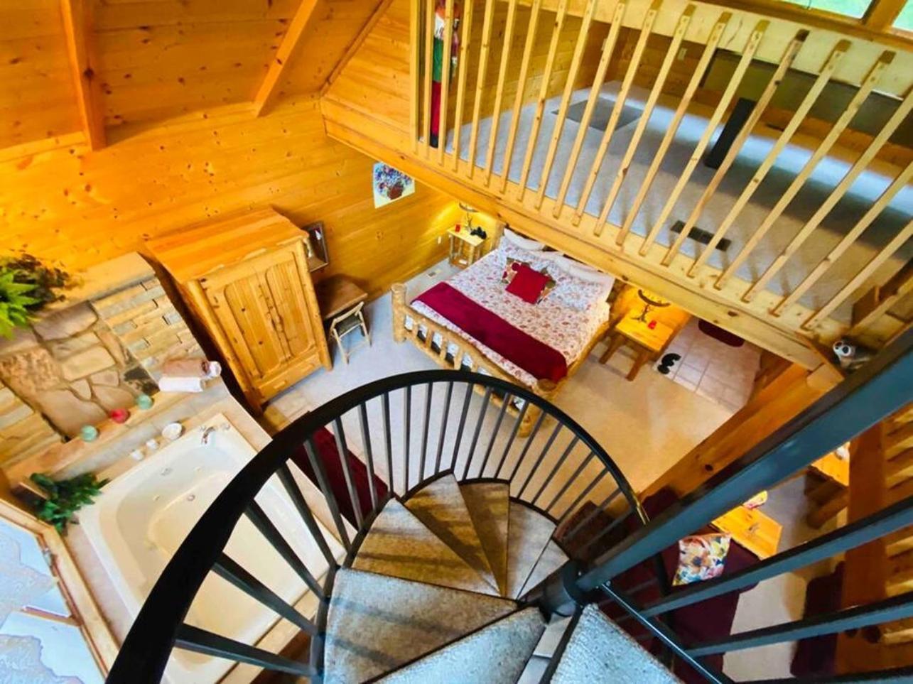 Romantic, Honeymoon Cabin In The Smokies! Gatlinburg Exteriér fotografie